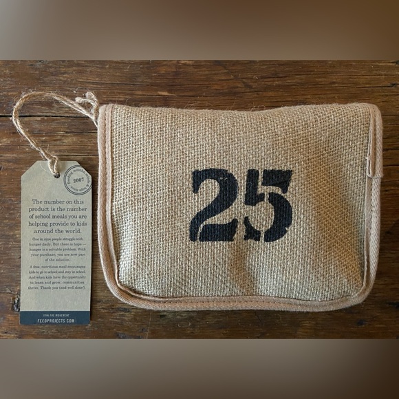 NWT FEED 25 Collapsible Packable Tote Bag - Picture 2 of 6